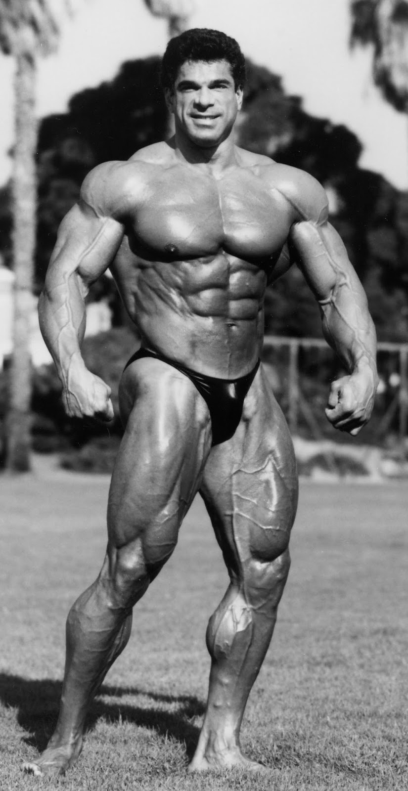 wide waist bodybuilding